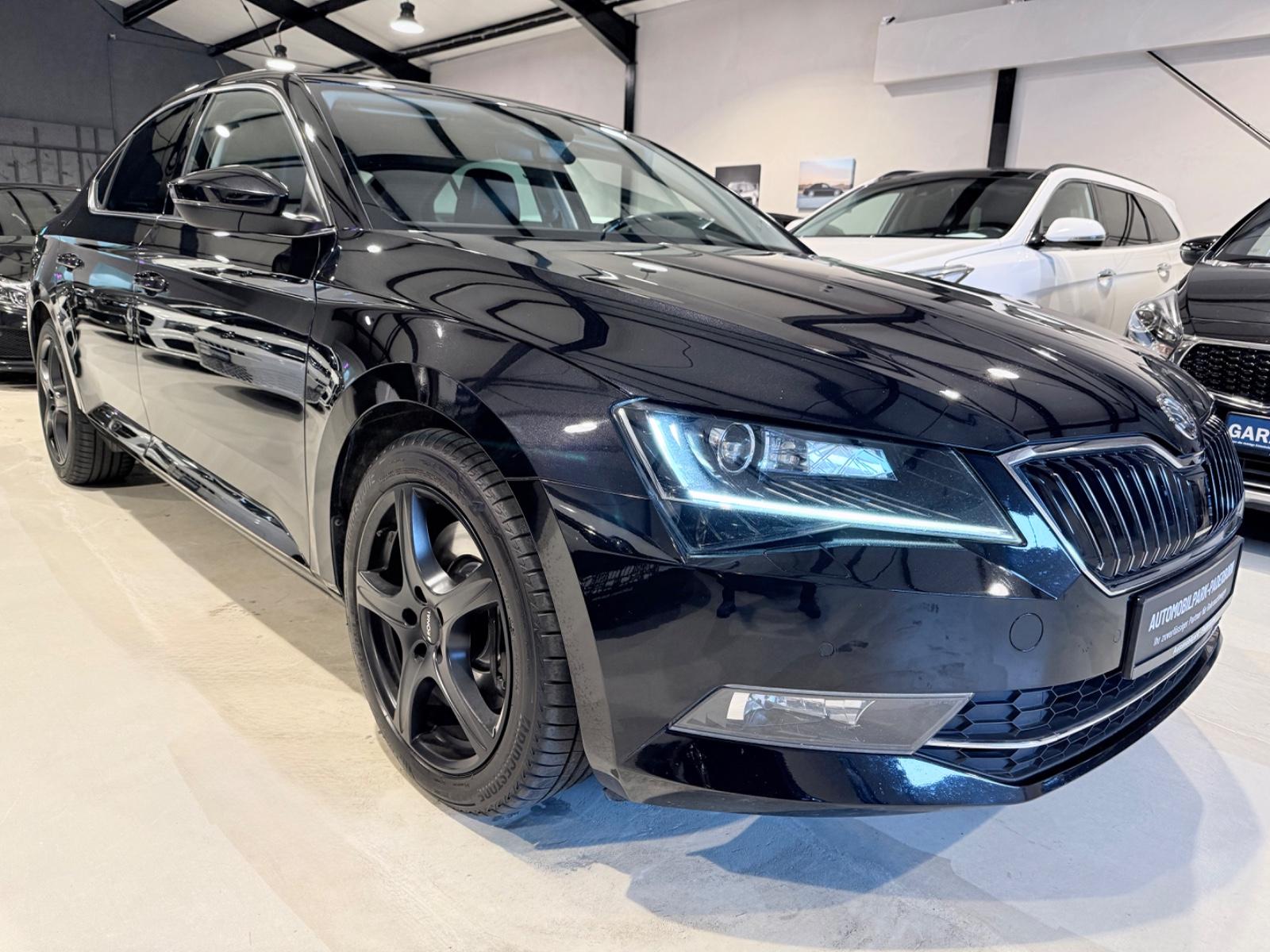 Skoda Superb Allrad/280PS/Leder/panorama/ACC/LED/Alus