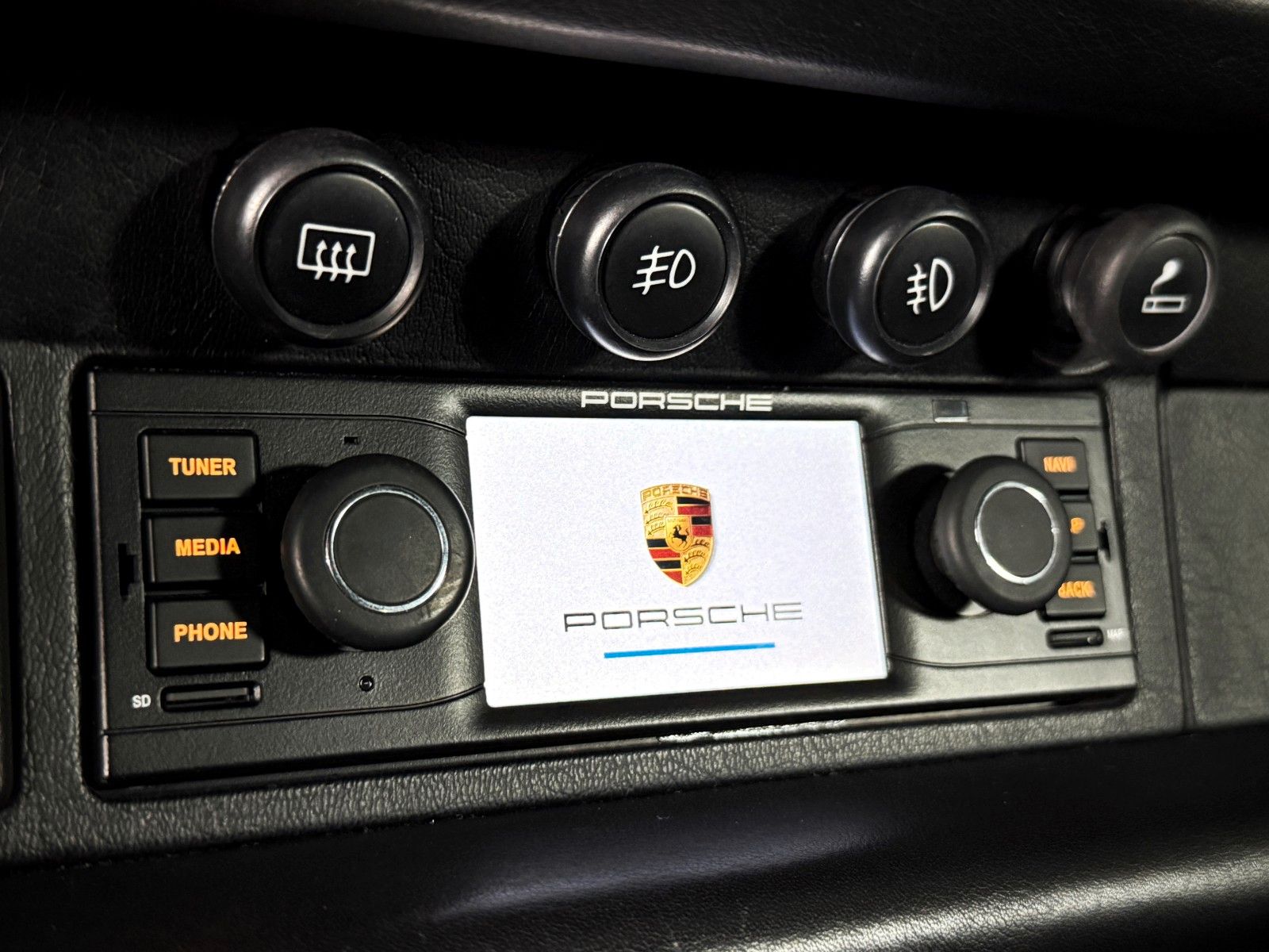 Fahrzeugabbildung Porsche 993 RS Nachbau 3,8L + 325 PS + Komplett umbau