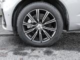 Volvo XC60 Plus Dark Recharge Plug-In Hybrid AWD T8 Tw - Volvo XC60: R
