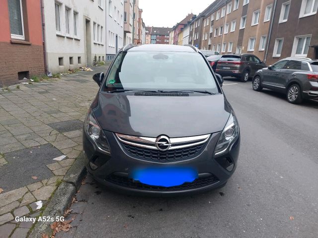 Opel zafira c