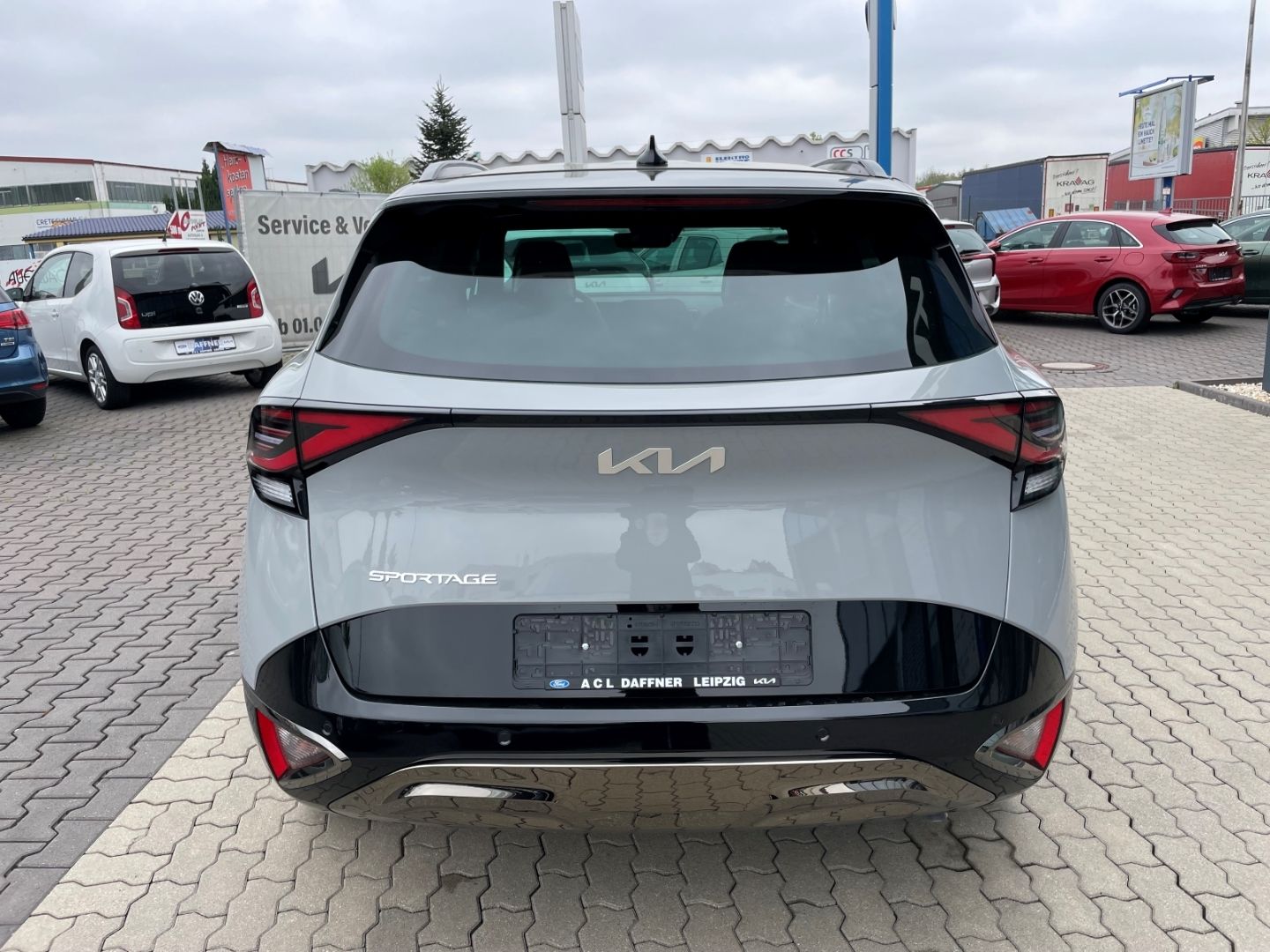 Fahrzeugabbildung Kia Sportage Nightline Mild-Hybrid LED Kamera SHZ