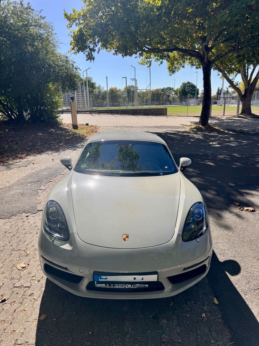2021 Porsche BOXSTER