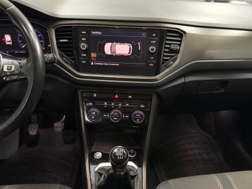 Volkswagen T-Roc - 10