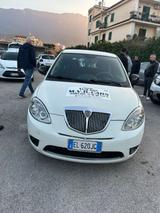 Lancia Ypsilon 1.3 MJT 75 CV Platinum - Lancia Ypsilon Platinum mit Diesel-Antrieb