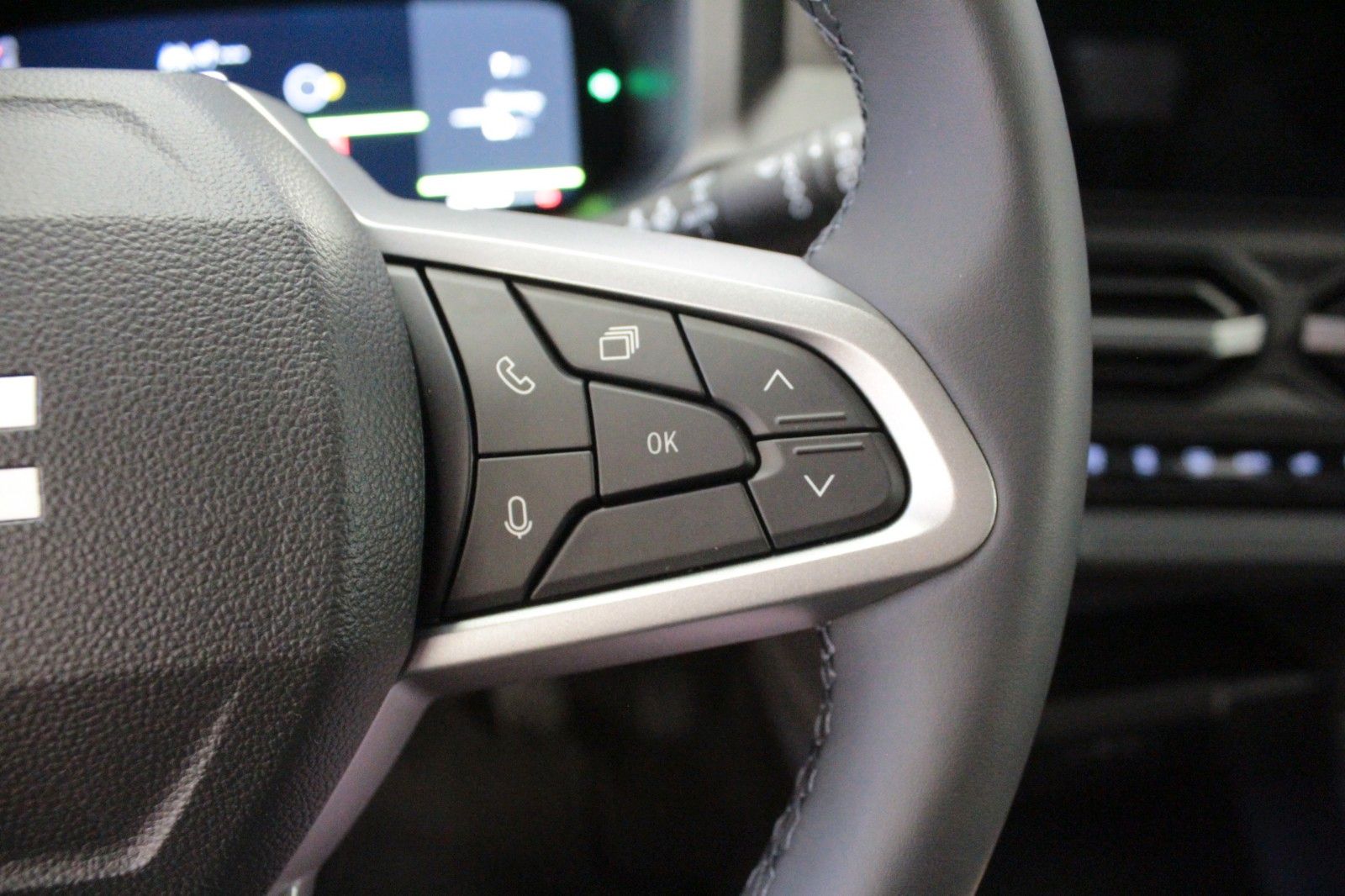 Fahrzeugabbildung Dacia Bigster hybrid   140 Journey   Winterpaket *City