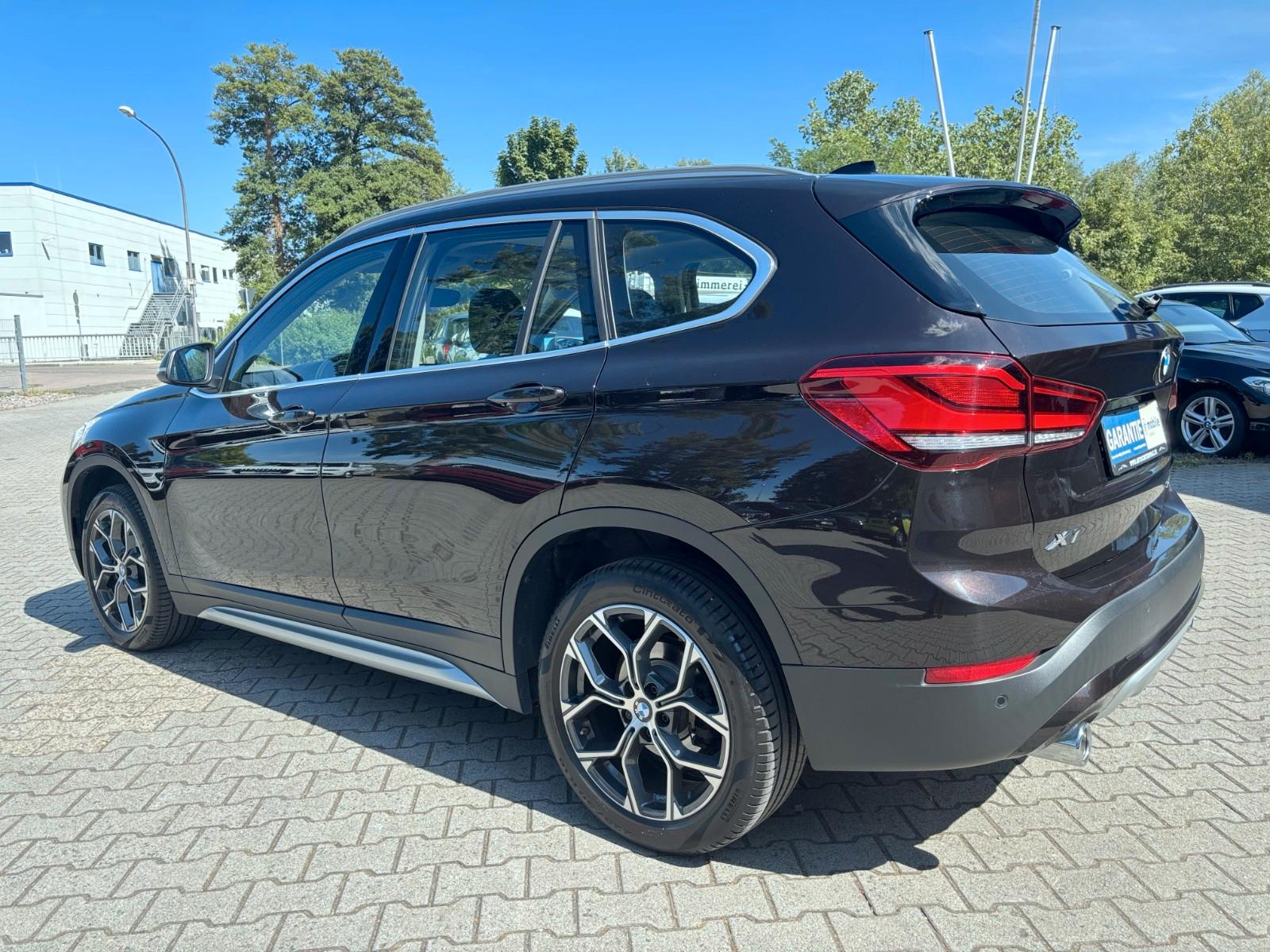 BMW X1 sDrive 18 d xLine*Auto*Pano*LED*1-Hand*S-Heft, миниатюра 12
