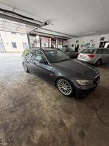 BMW e91 330d - BMW 330 aus 2005: 330d