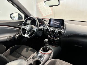 Fotografie des Nissan Juke N-Connecta DIG-T 117