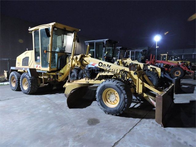 Otros O&K F106A