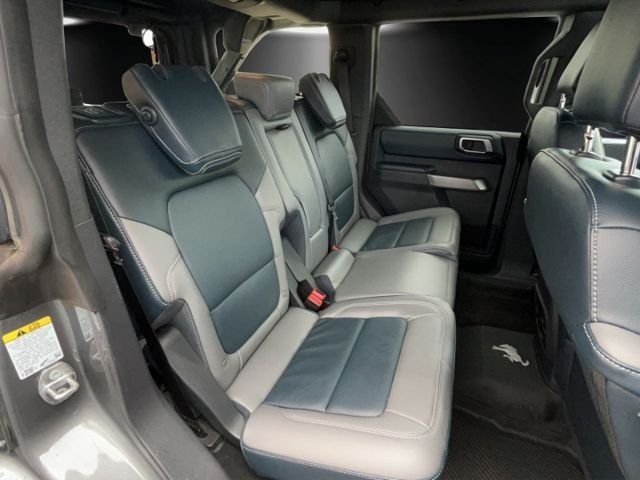 Fahrzeugabbildung Ford Bronco Outer Banks 4x4 LED Navi Kamera KeyFree