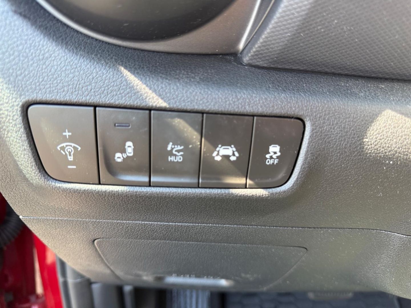 Fahrzeugabbildung Hyundai KONA Premium 1.6 T-GDi NAVI-PAKET+KAMERA+LED