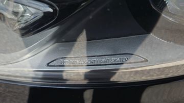 Mercedes V 220 - 7