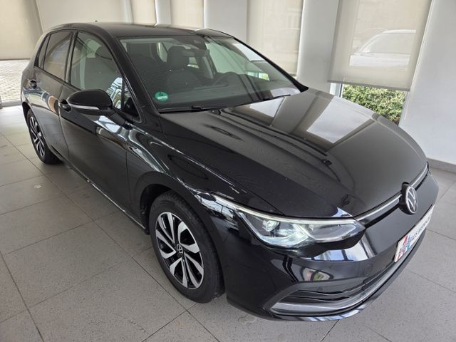 Golf VIII Active 2.0 TDI LED+ NAV ACC APP SIDE