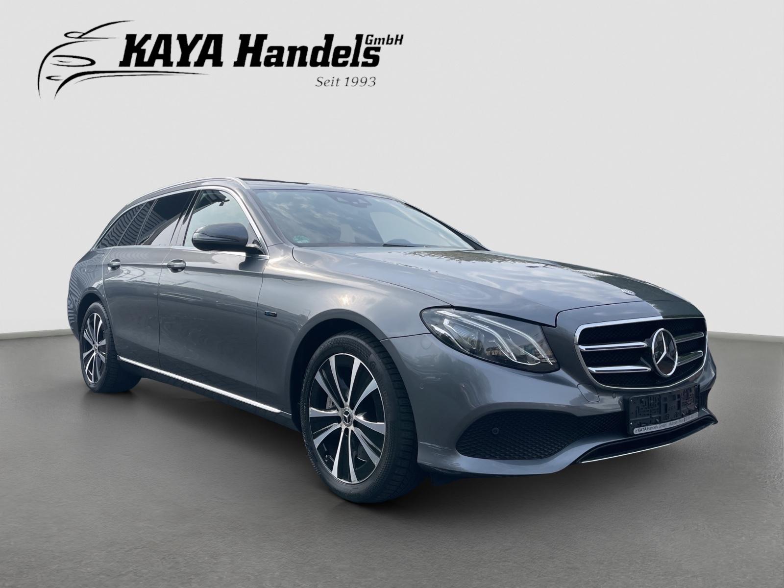 Mercedes-Benz E 300 de Avantgarde/Leder/LED/Kamera/Panorama