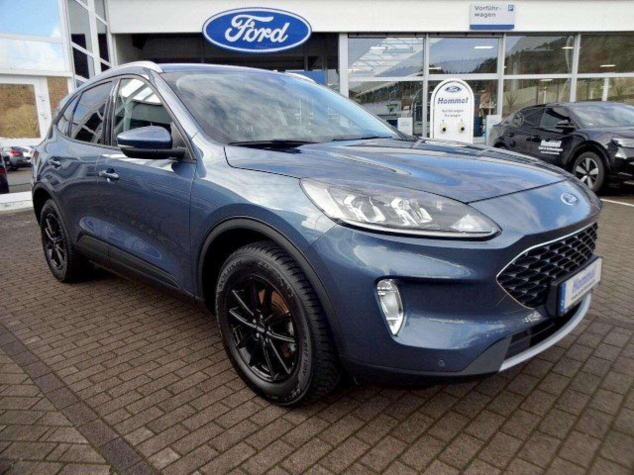 Ford Kuga Cool Connect NAVI+WINTERP.+PP+LMF 17 +4SEAS