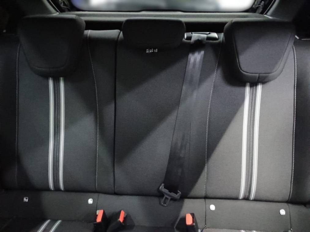 Fahrzeugabbildung Opel Corsa F 1.2 Turbo YES 74KW