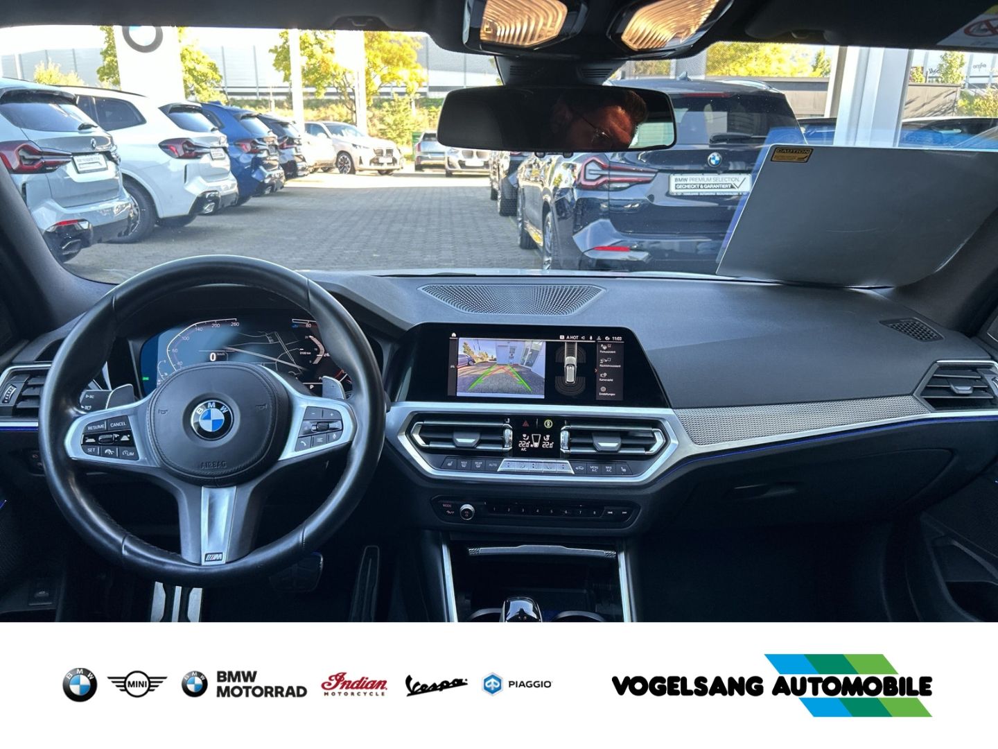 Fahrzeugabbildung BMW 320 d xDrive Touring M Sport Park-Assistent