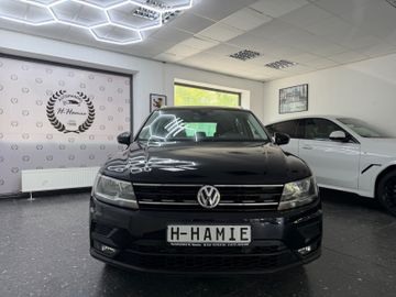 Volkswagen Tiguan - 3