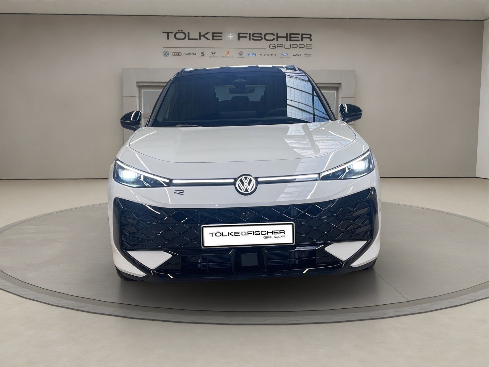 Volkswagen T-Roc R-Line Technikpaket IQ-Drive Winterräder foto 3