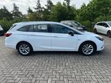Opel Astra K Sports Tourer 1.5D Business Elegance LED - Opel Astra: Business Elegance