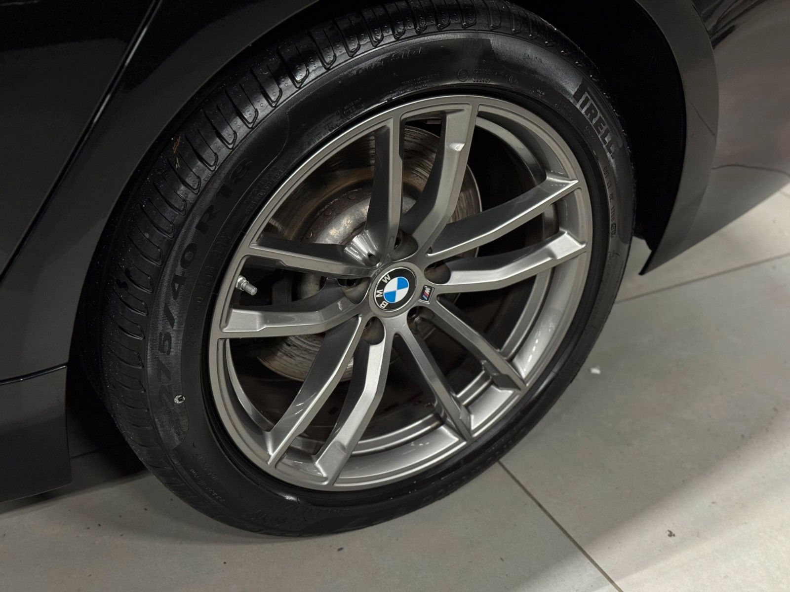 Fahrzeugabbildung BMW 530D Touring Sport Line Voll+AHK+Garantie