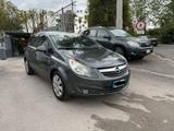 Opel Corsa 1.3 CDTI 75CV ecoFLEX 5 porte Club - Opel Corsa aus 2010: 1.3