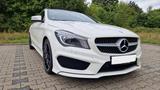 Mercedes-Benz CLA 200 AMG-Line Panorama-Schiebed. sehr gepfl. - Mercedes-Benz CLA 200 aus 2013