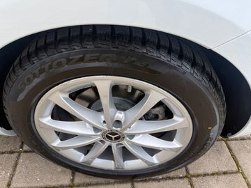 Mercedes CLA 180 Shooting Brake - 6