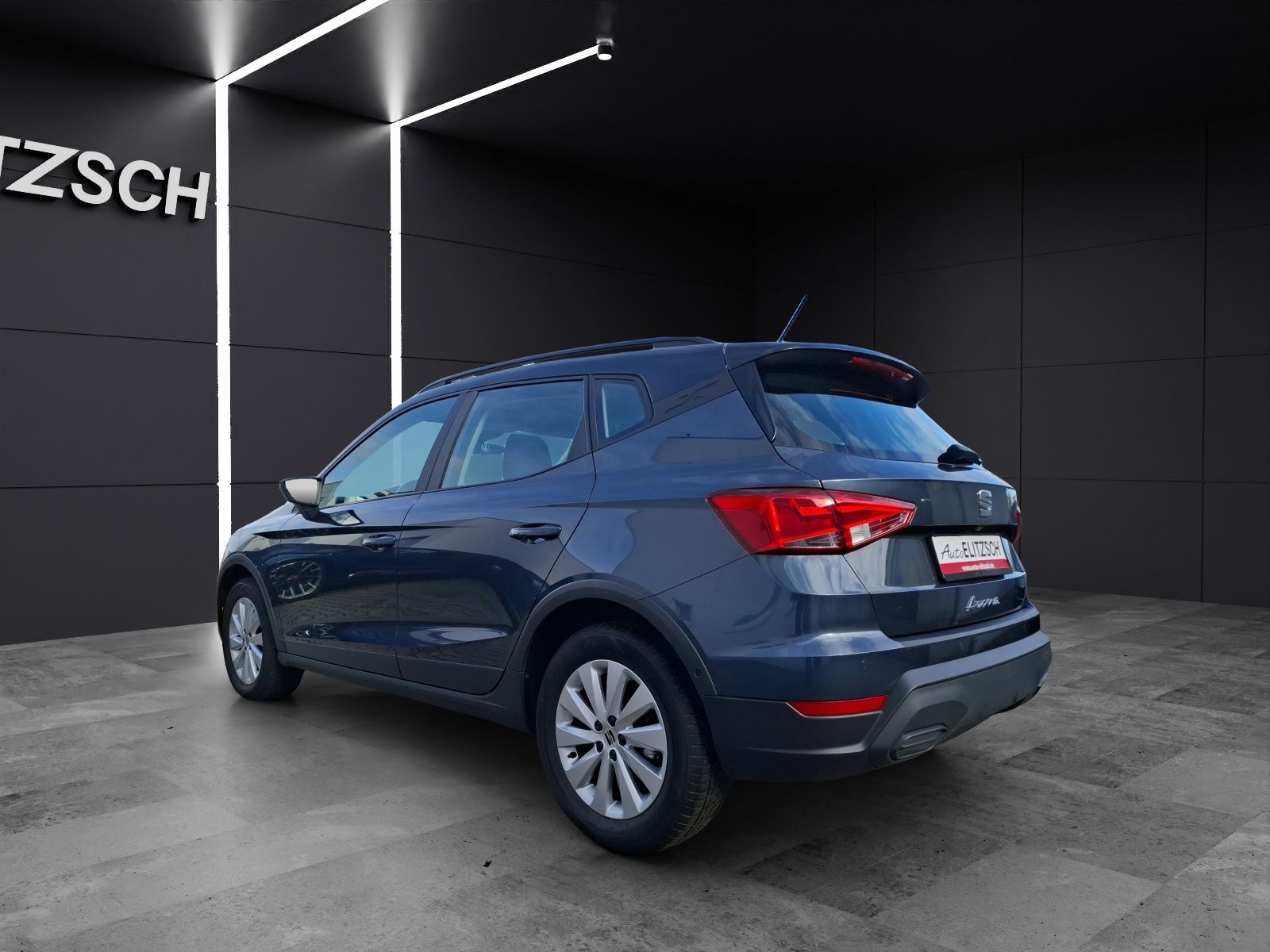 Fahrzeugabbildung SEAT Arona TSI Style DSG LED Navi AID ACC Park-Assist
