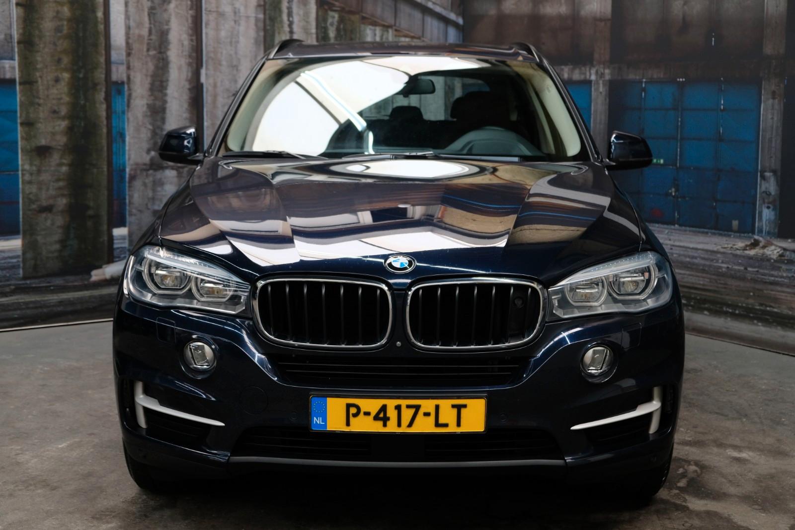 BMW X5 xDrive LED*Night Vision*HUD*Leder*ACC*Standhz