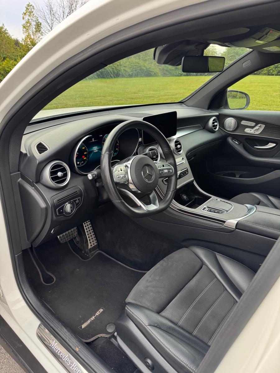 Mercedes-Benz GLC 300 4MATIC Coupé Autom. AMG Line