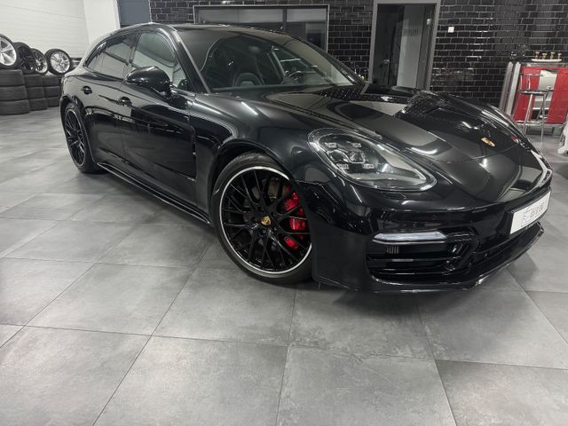 PORSCHE Panamera Sport Turismo GTS
