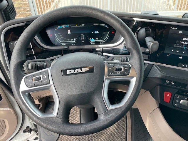 Fahrzeugabbildung DAF FT XG 450