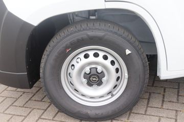 Fotografie des Opel Movano 2.2 BlueHDi 140 L3H2 Cargo Paket