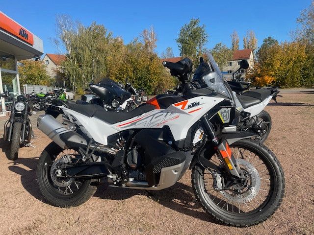 KTM 790 ADVENTURE  MY24