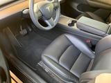 Tesla Model Y Long Range Dual Motor AWD Long Range - Tesla Model Y Gebrauchtwagen in Berlin
