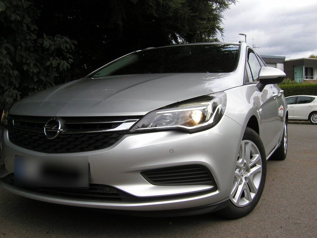 Image of Opel Astra