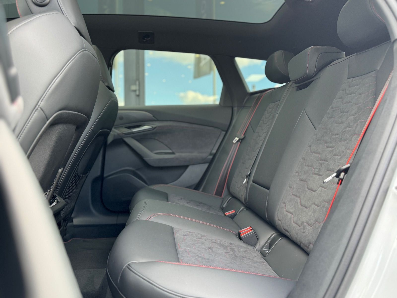 Audi A6 e-tron - Bild 16