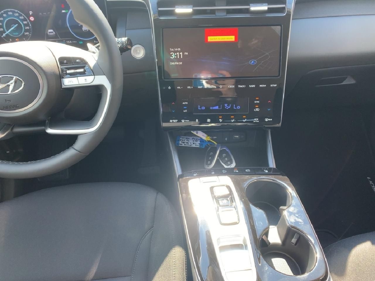 Fahrzeugabbildung Hyundai TUCSON Trend Plug-In Hybrid 4WD*