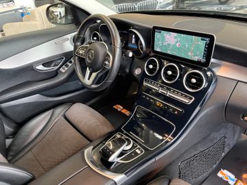 Mercedes-Benz C 200 C -Klasse T-Modell *LED*NAVI*AHK*TEMPOMAT*
