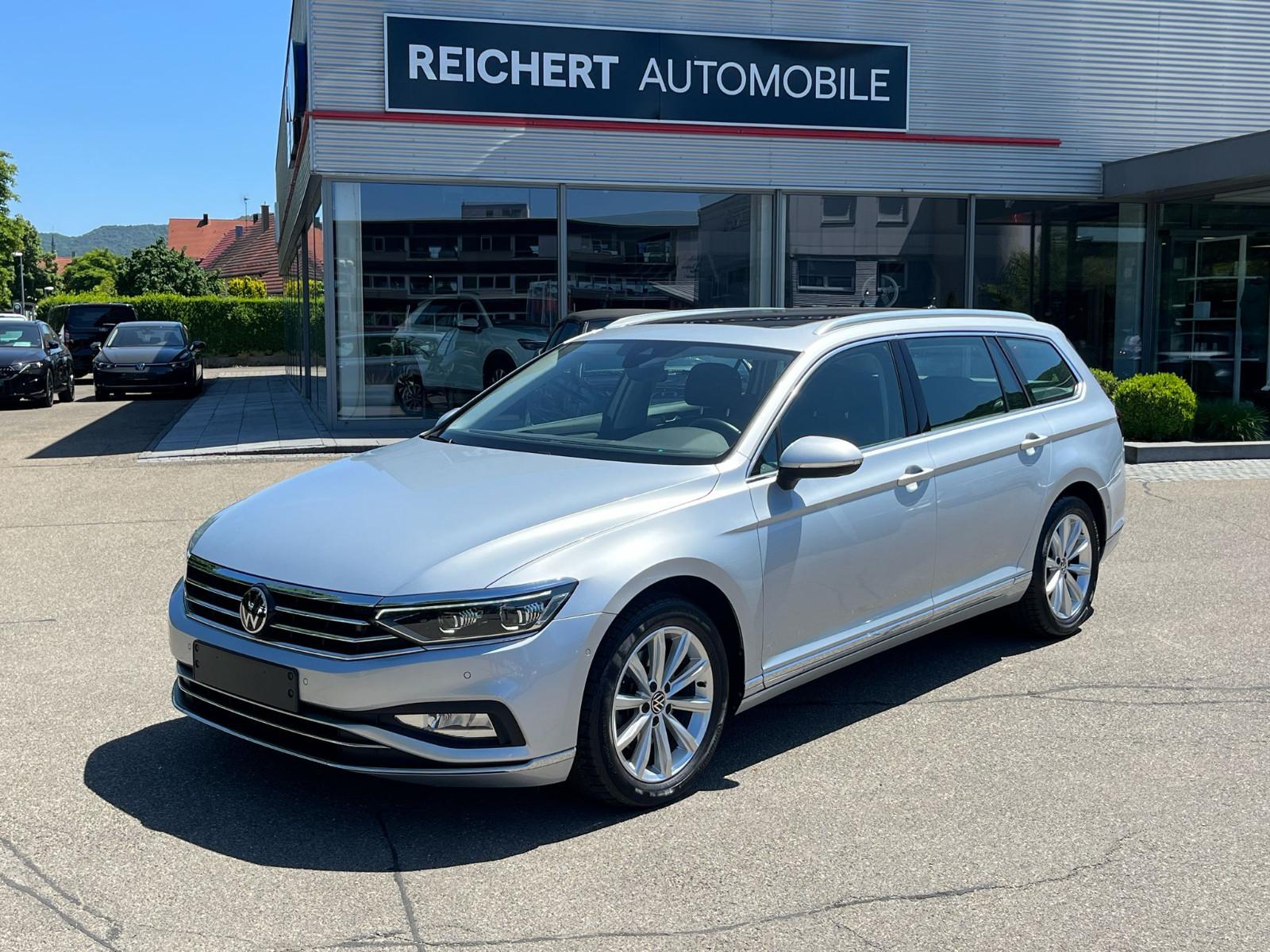 Volkswagen Passat Variant Elegance 190PS DSG #MATRIX #PANO