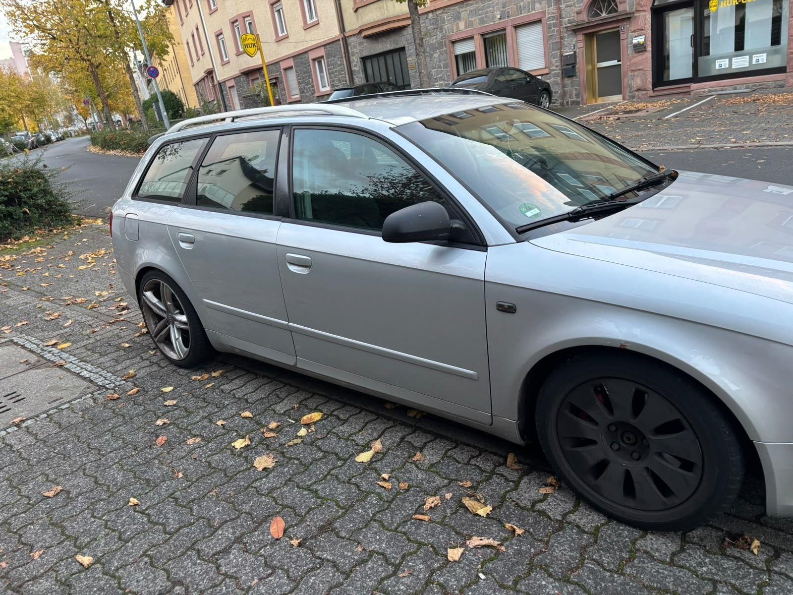 Audi A4 2005 — rear view