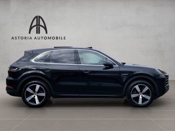Porsche Cayenne - 6
