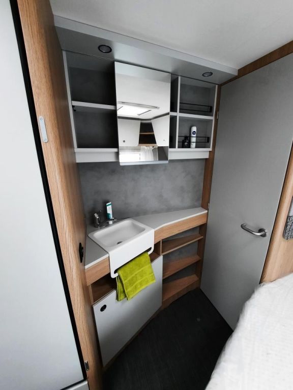 Fahrzeugabbildung Dethleffs Aero 470 FR Verfüg./Sparen Sie 4.862,- €