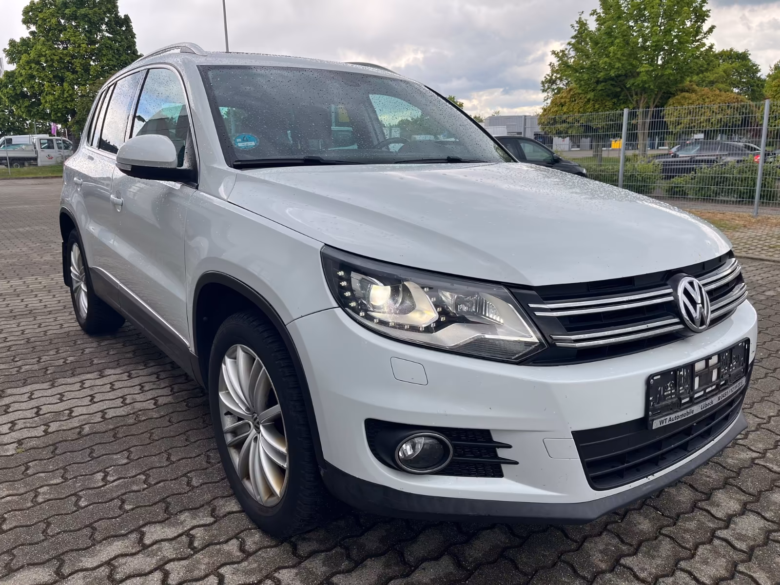 Volkswagen Tiguan 2.0 TSI DSG , Xenon, Pano , Leder, Navi