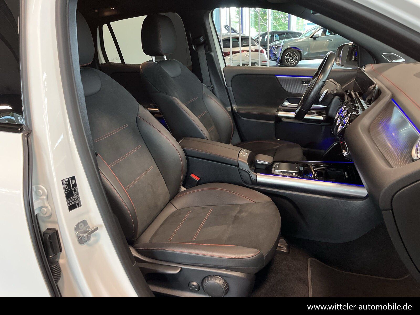 Mercedes-Benz EQA 350 4M AMG Line LED AHK PANO Night Burmester foto 16