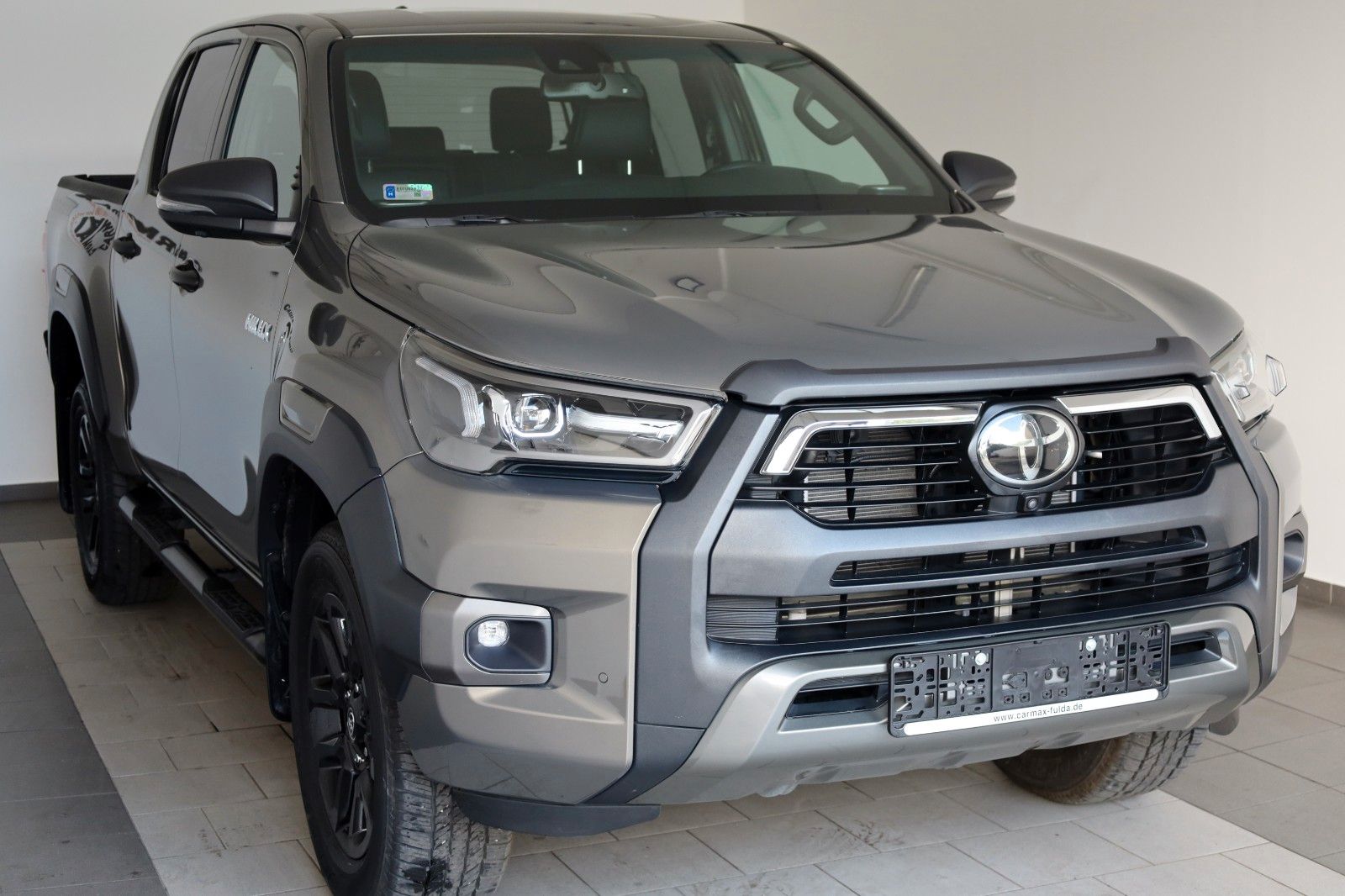 Fahrzeugabbildung Toyota Hilux 2.8 D-4D Invincible,DOKA,ACC,WERKSGARANTIE