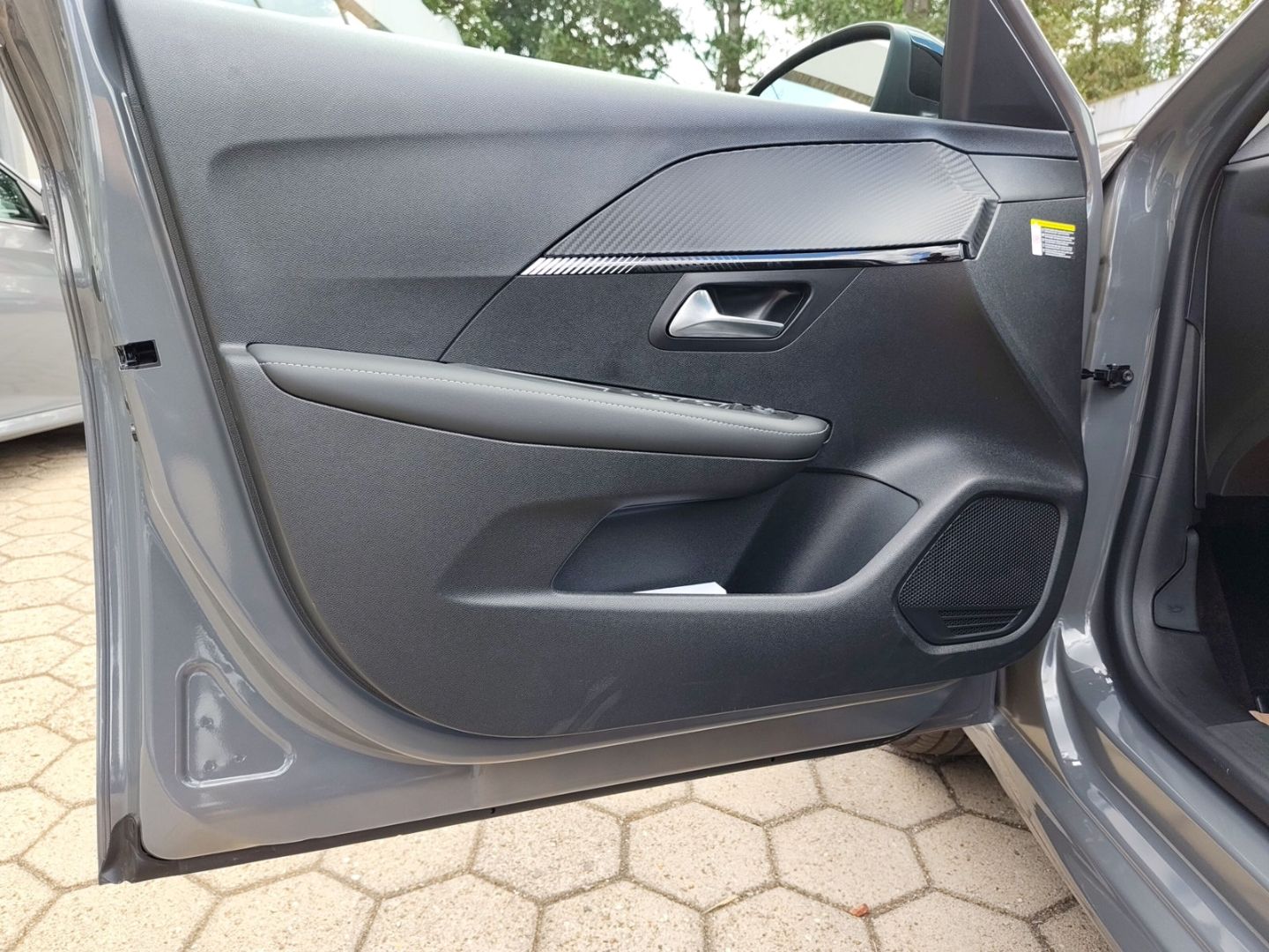 Peugeot 208 - Bild 13