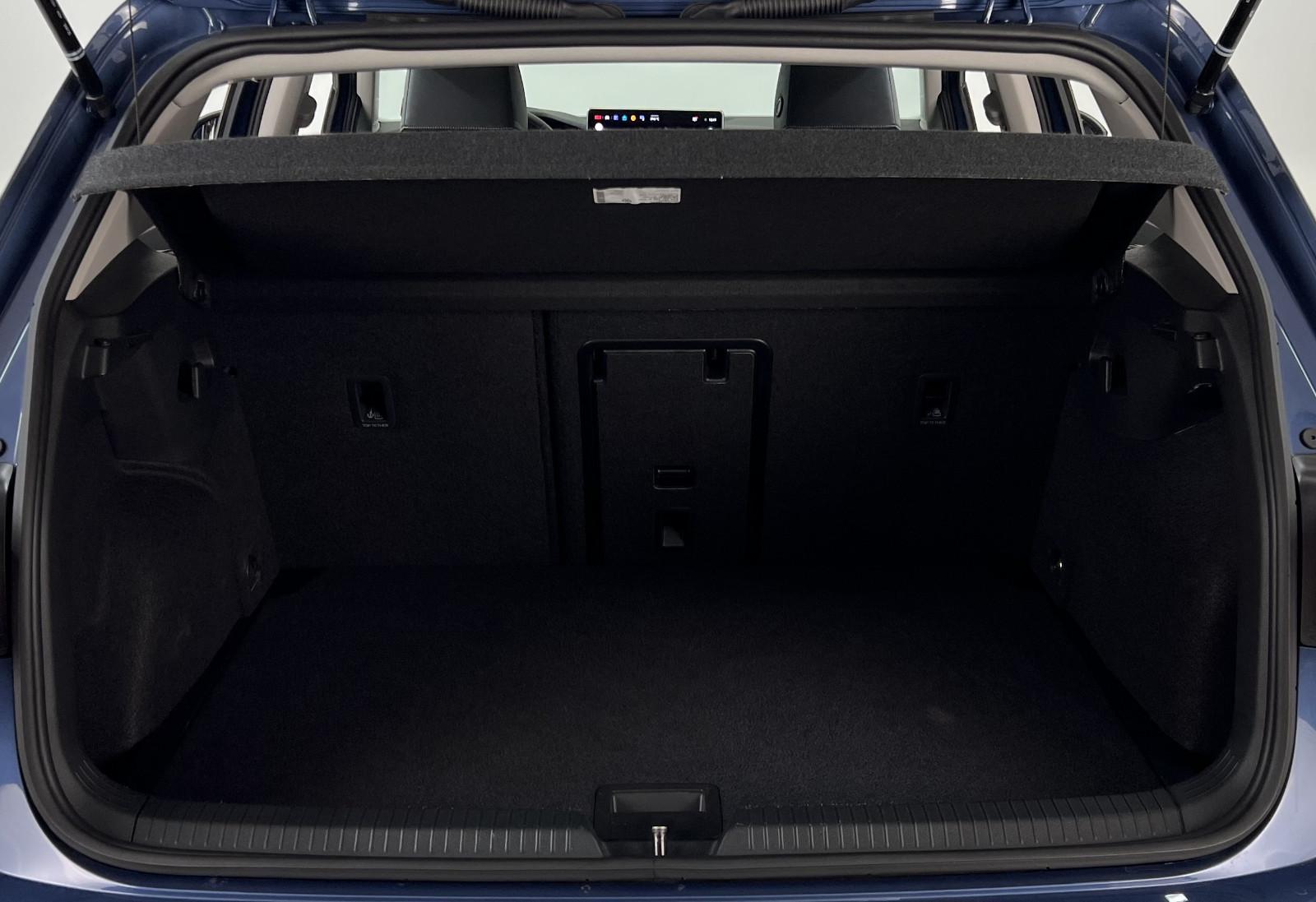 Volkswagen Golf VIII Goal 1.5eTSI 110kW NAVI TEMP SH LED E6, миниатюра 12