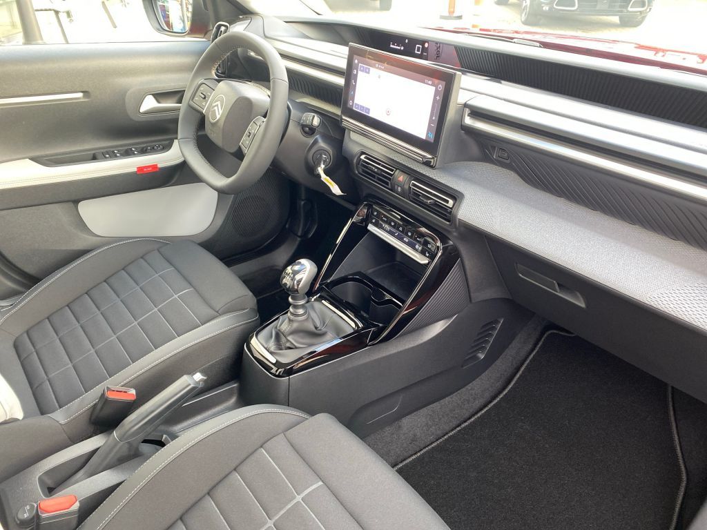 Fahrzeugabbildung Citroën C3 Turbo 100 MAX *Winter-Paket*